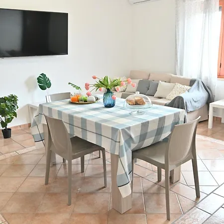 Apartment Izzhome The King