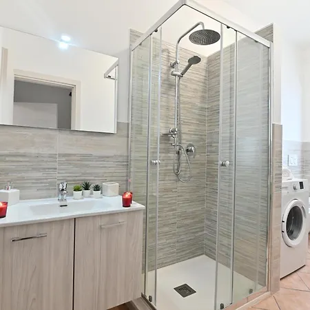 Izzhome The King Appartement Pula